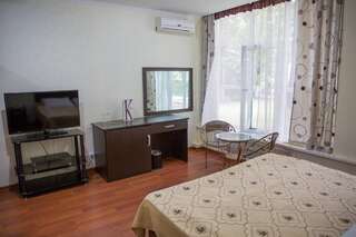 Отель Hotel Kazakhfilm Алматы Полулюкс-6